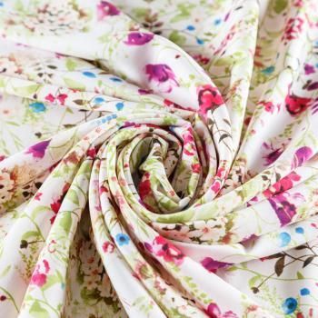 Вискоза "Лоренцо" 036-08214 молочный принтованный