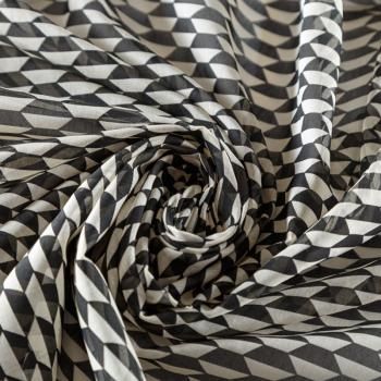 Батист 003-07821 молочный принтованный