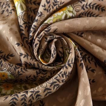 Вискоза жаккардовая 009-12327 бежевый принтованный