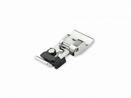 Лапка Aurora оверлочная "C" с кисточкой AU-161