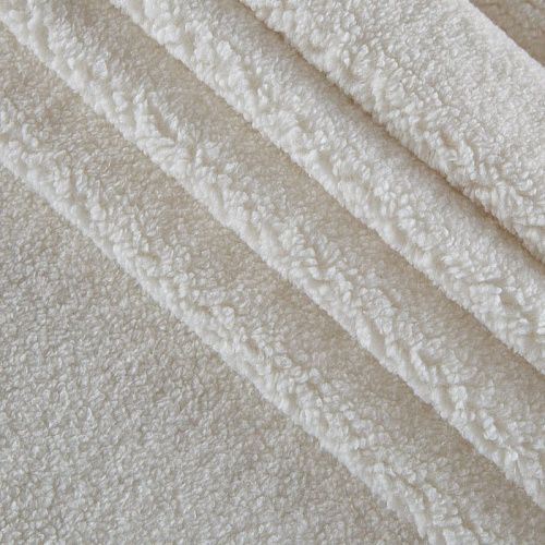 Мех искусственный 037-15250 молочный однотонный