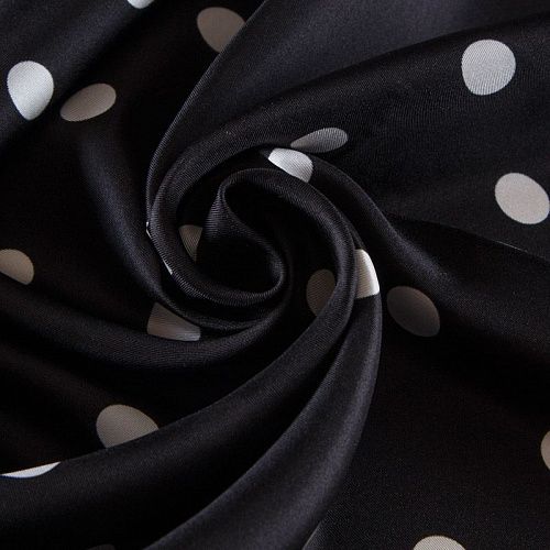 Шелк натуральный 064-12506 черный принтованный