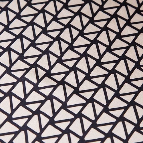 Шелк натуральный 064-12314 молочный принтованный