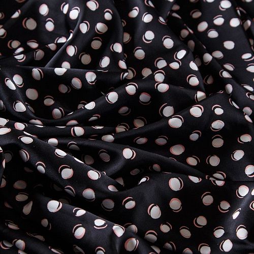 Шелк синтетический 065-13572 черный принтованный