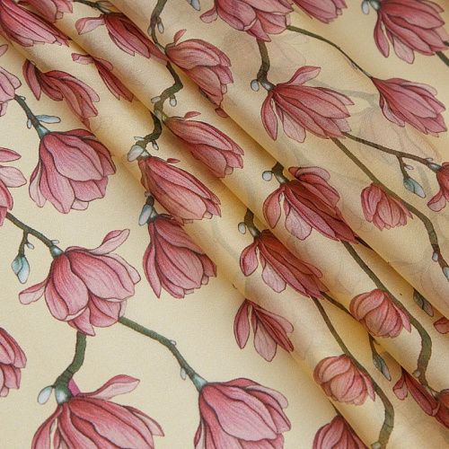 Шифон шелковый 068-17093 разбеленный желтый принтованный