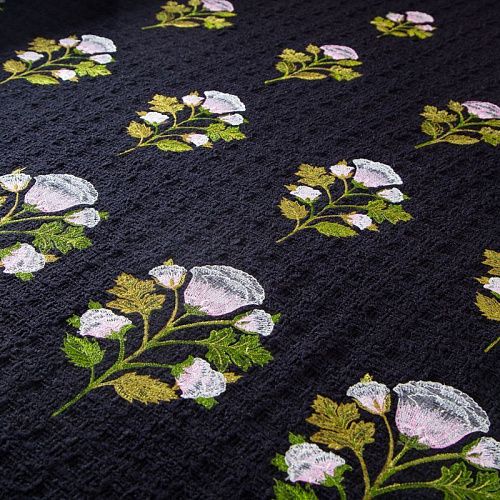 Твид с вышивкой 052-20217 черный