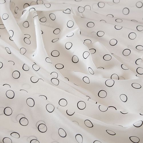 Крепдешин шелковый Dolce&Gabbana 028-19265 молочный принтованный